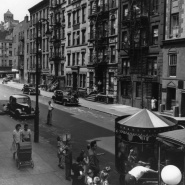 EngelshoeshineonEast10thst1947