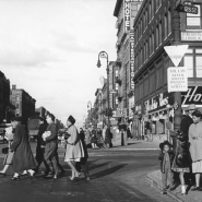 EngelHarlem125thStreet1947